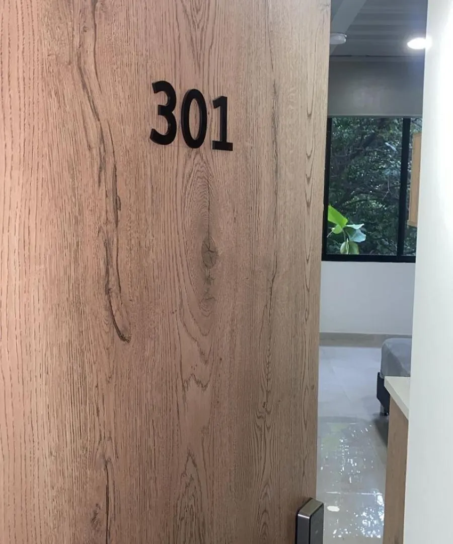 Nook Apartamentos En El Corazon De Medellin 0*,